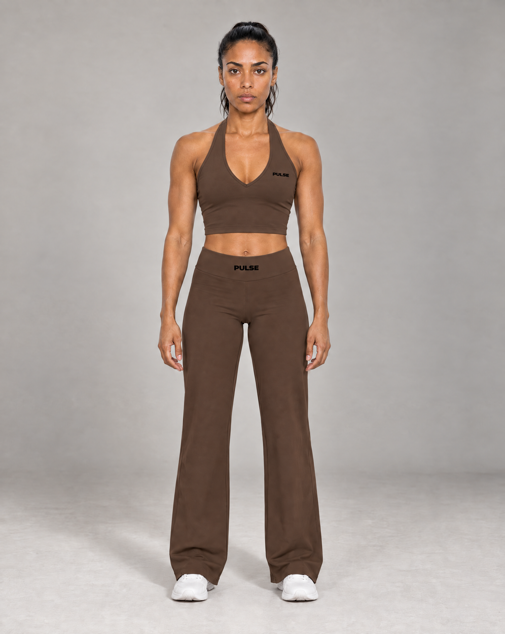 PULSE™ Form Halter Top – Brown – Produktansicht 5