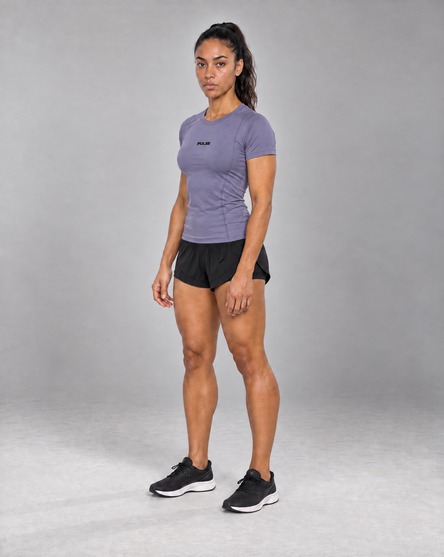 PULSE™ by Golden Vein Trainingsshorts mit Einsätzen in Schwarz – Produktansicht 4