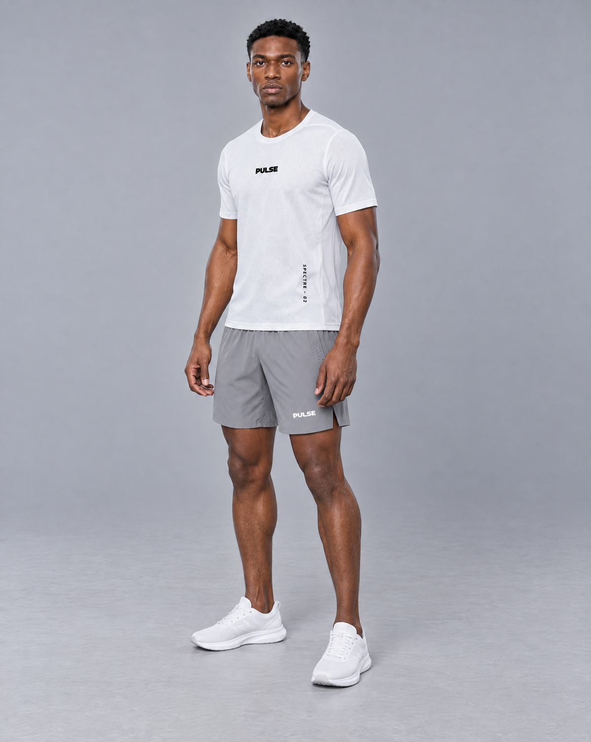 PULSE™ Training Shorts – Light Grey – Produktansicht 3