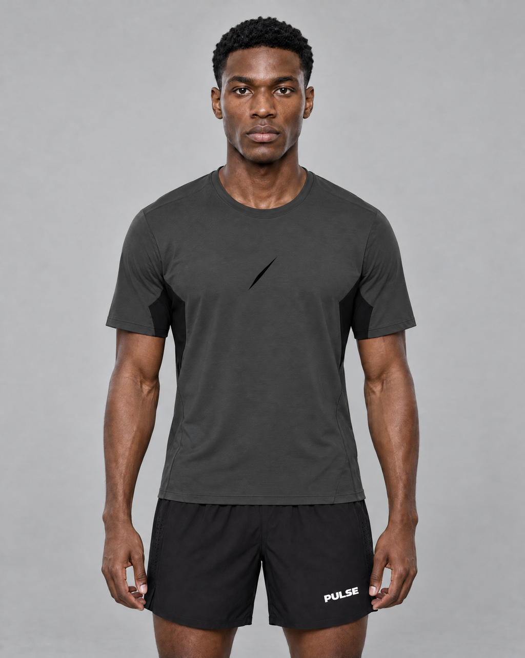 PULSE™ Lightweight Training T-Shirt – Dark Grey – Produktansicht 1