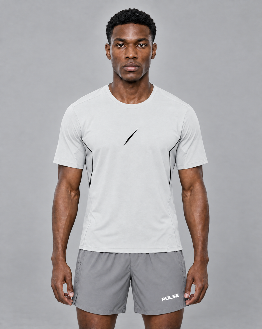 PULSE™ Lightweight Training T-Shirt – Light Grey – Produktansicht 1