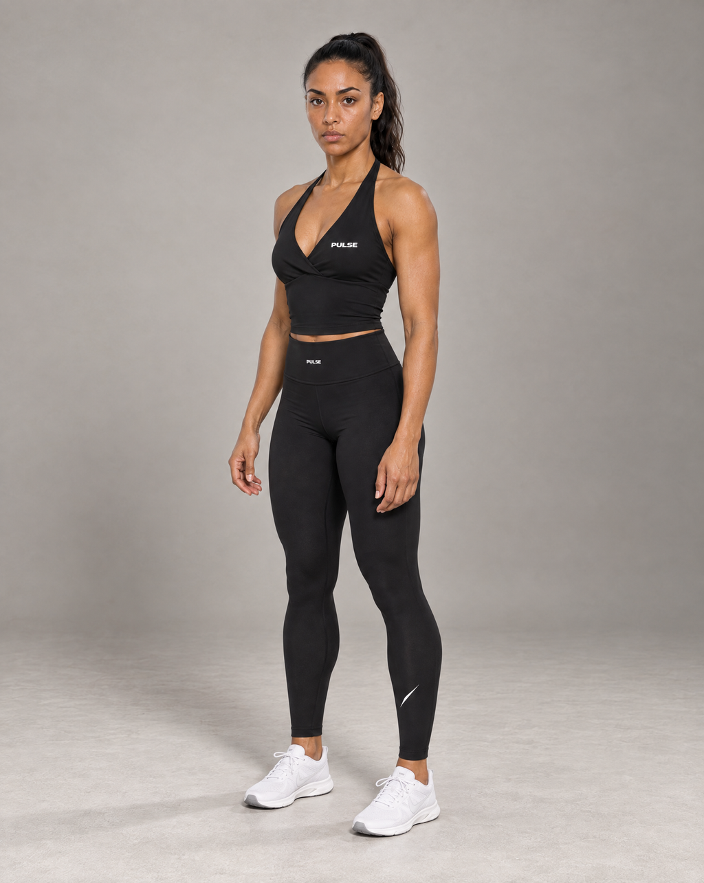 PULSE™ SPECTRE Halter Tank Top – Schwarz