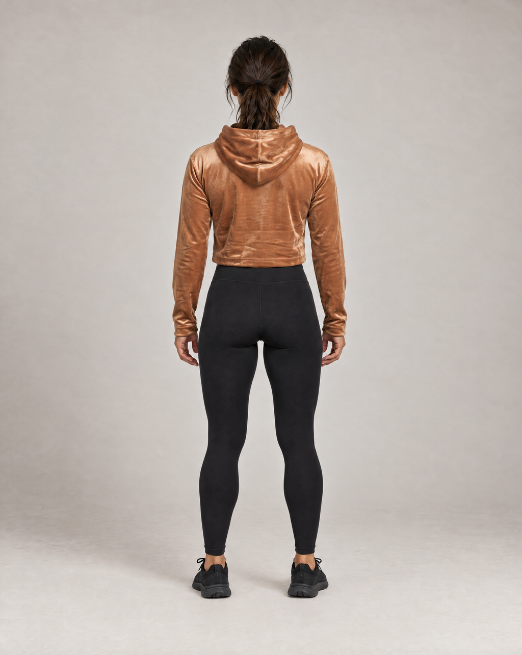 Golden Vein Velvet Cropped Hoodie – Produktansicht 5