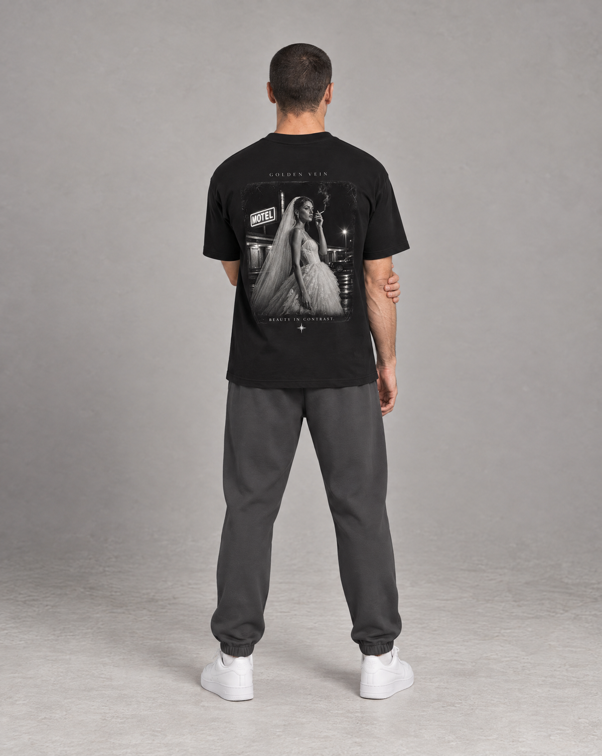 Golden Vein Parables T-Shirt – Nocturne – Black – Produktansicht 5