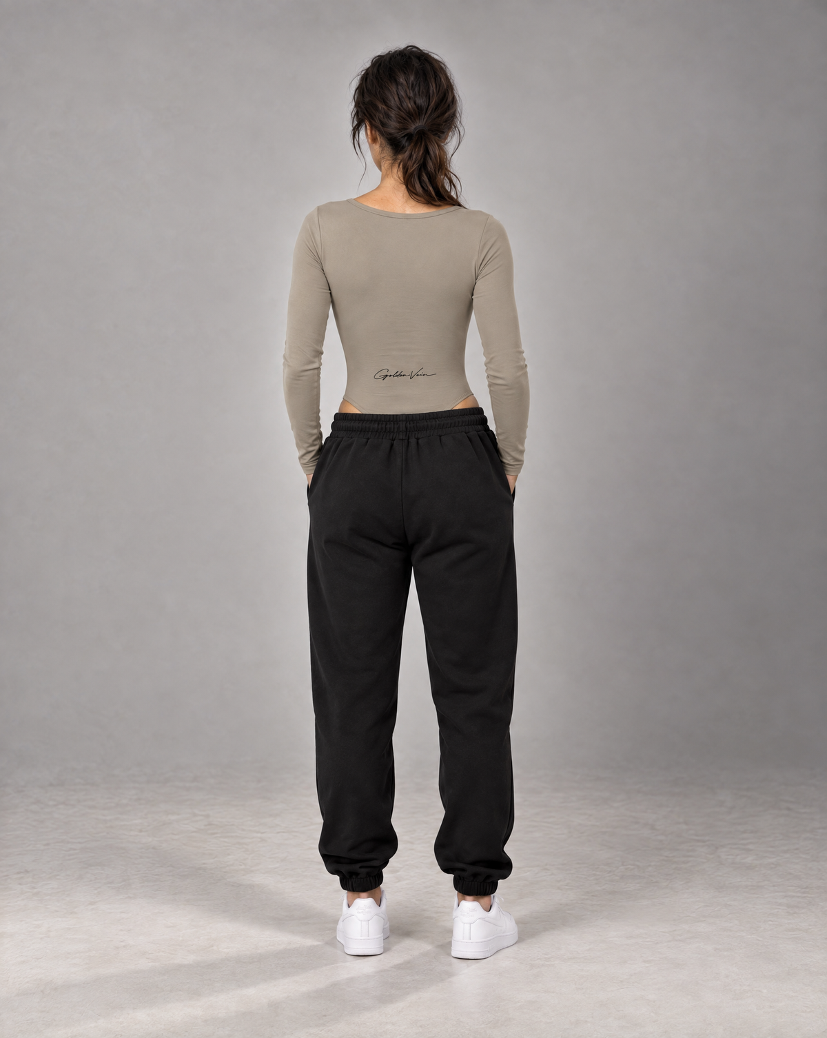 Golden Vein Flow Long Sleeve Bodysuit – Khaki – Produktansicht 5