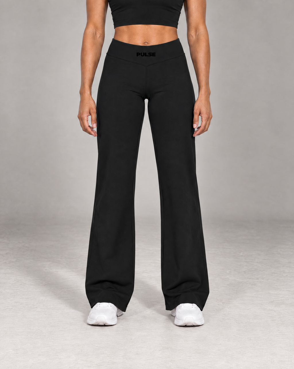 PULSE™ Flow Yoga Pants – Black – Produktansicht 1