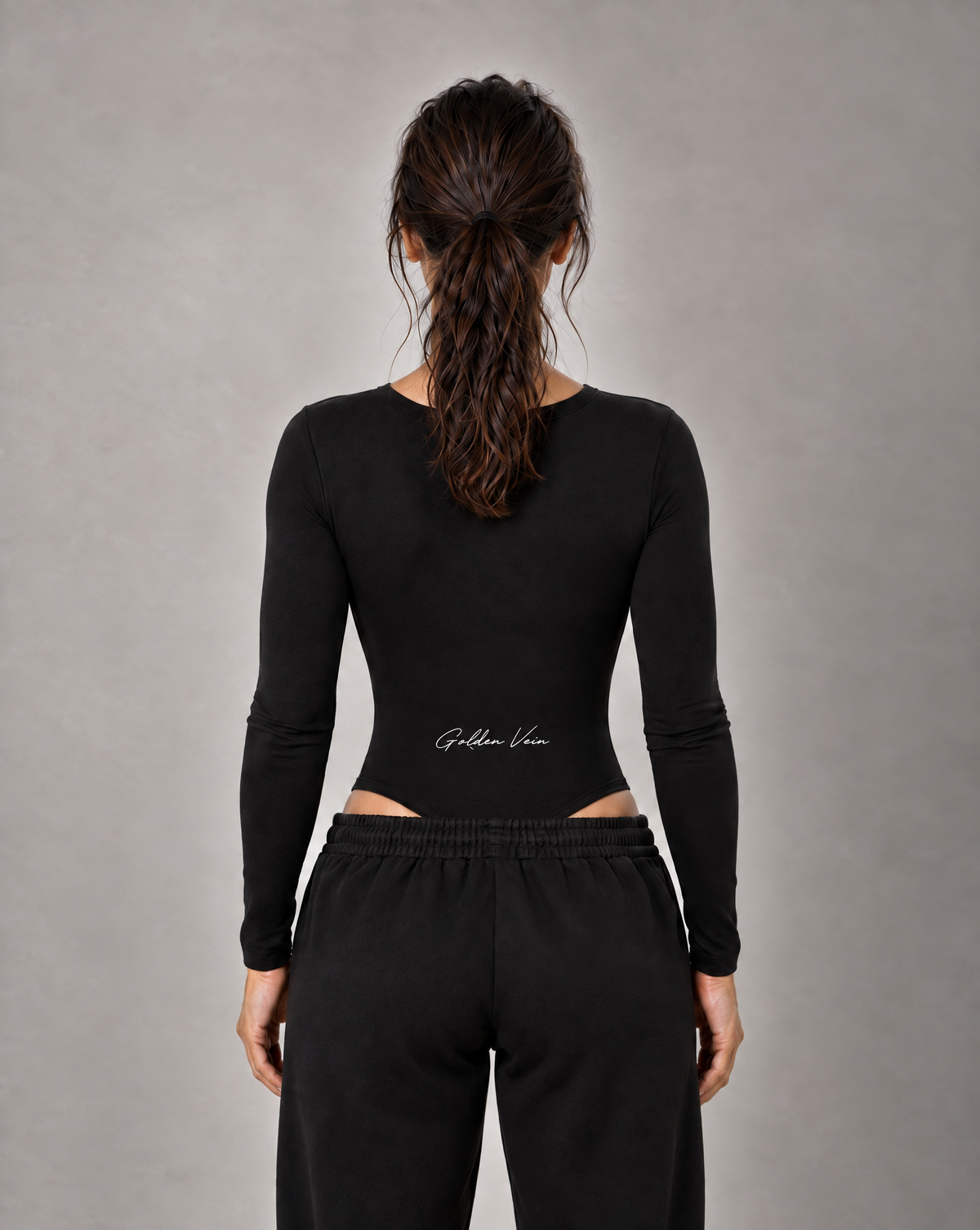Golden Vein Flow Long Sleeve Bodysuit – Black – Produktansicht 2
