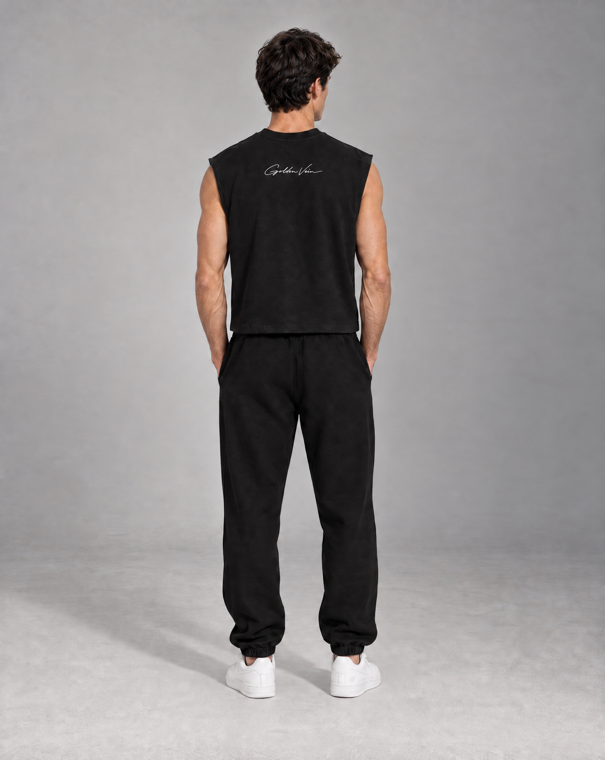 Golden Vein French Terry Boxy Tank – Black – Produktansicht 6