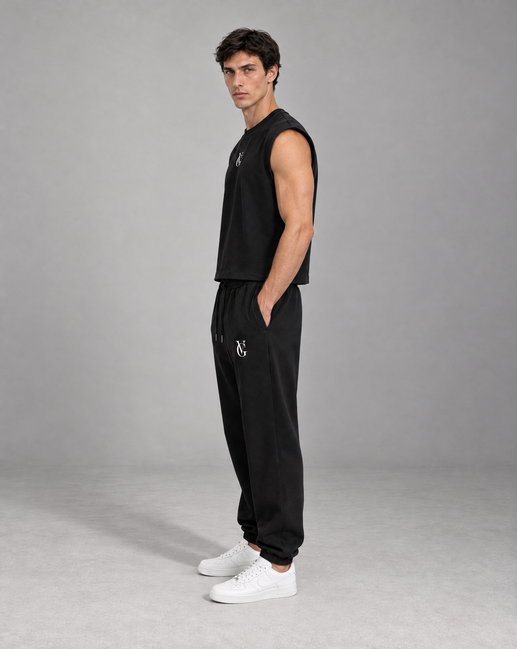 Golden Vein French Terry Boxy Tank – Black – Produktansicht 5