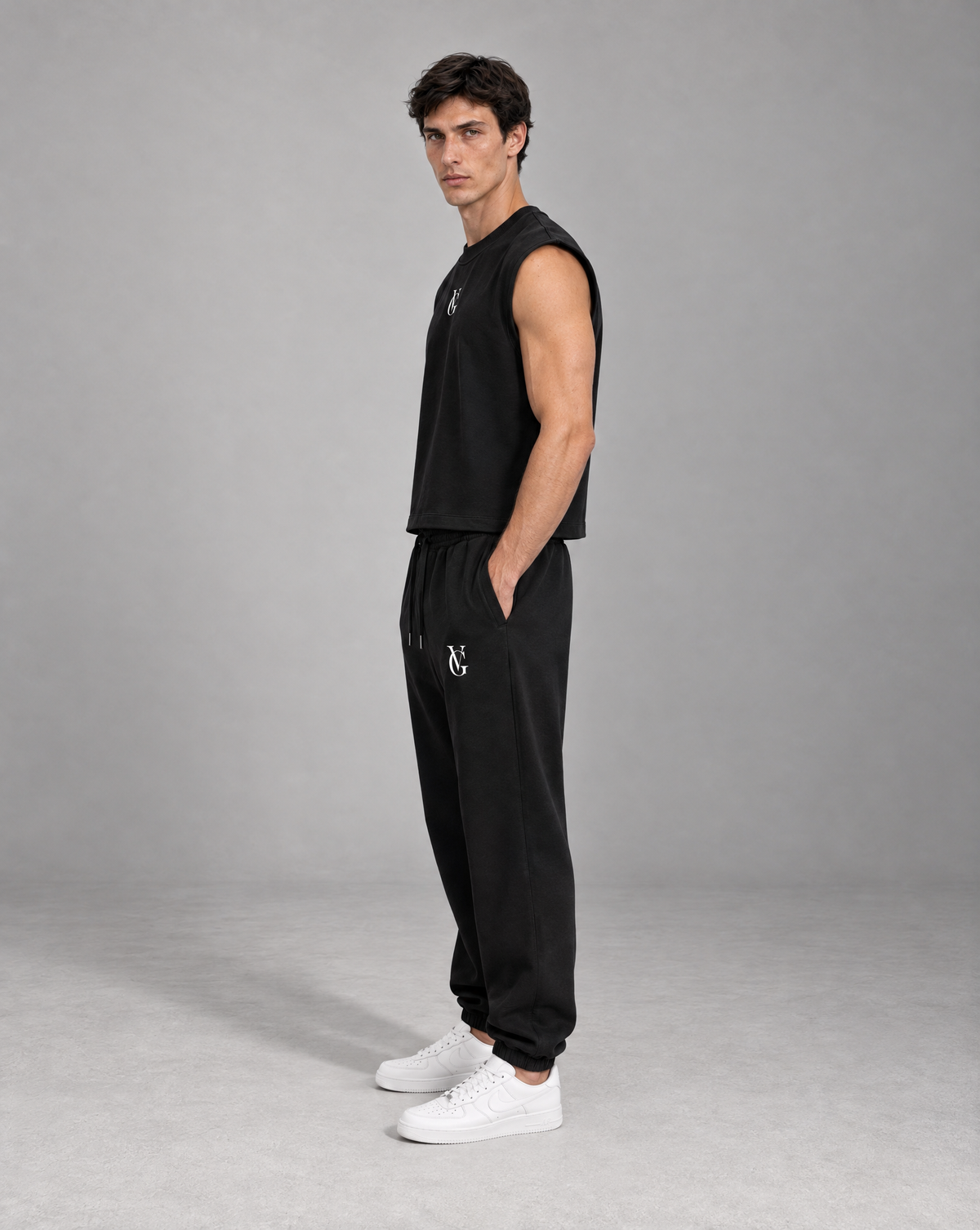 Golden Vein French Terry Boxy Tank – Black – Produktansicht 5