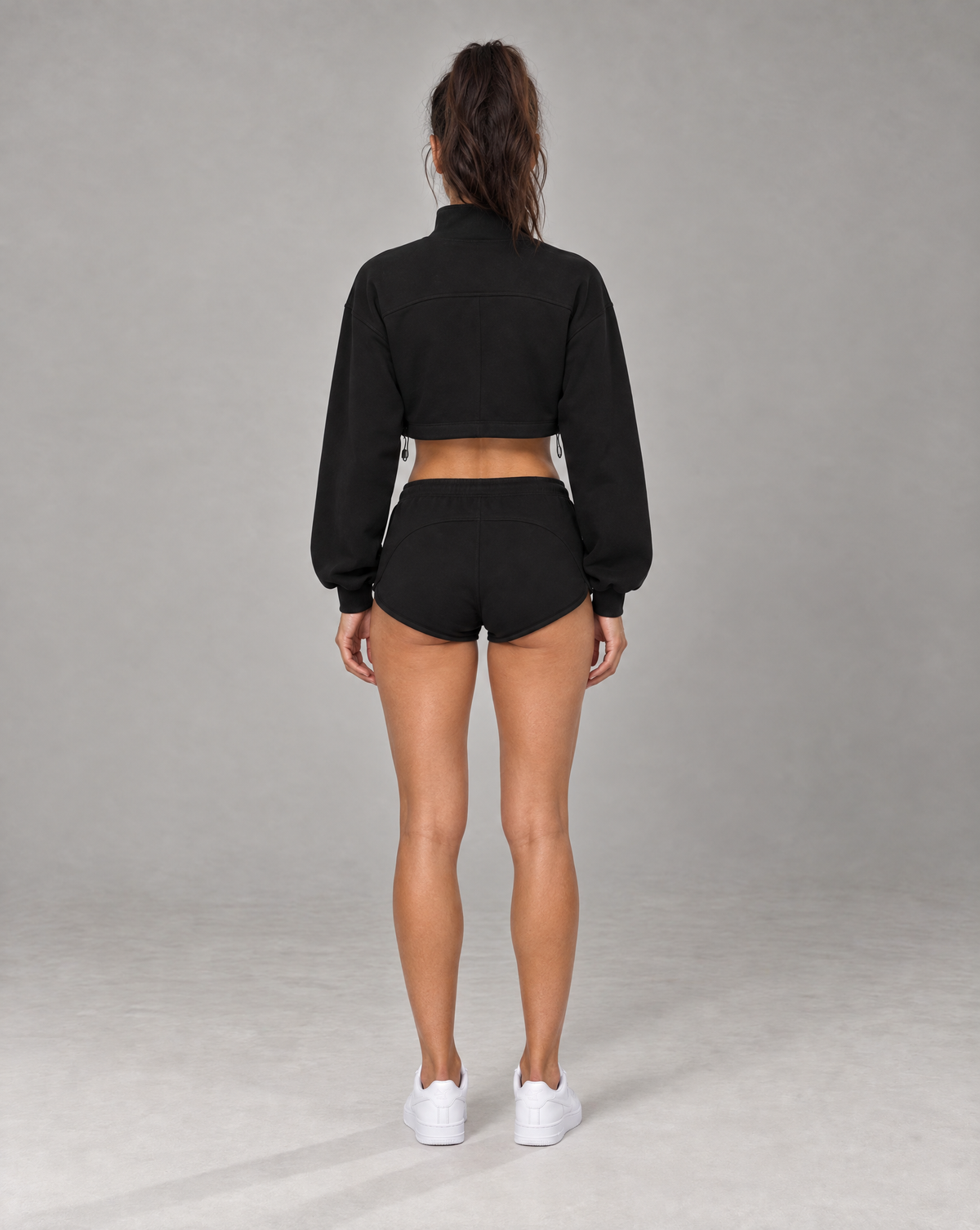 Golden Vein Fleece Shorts – Black – Produktansicht 2