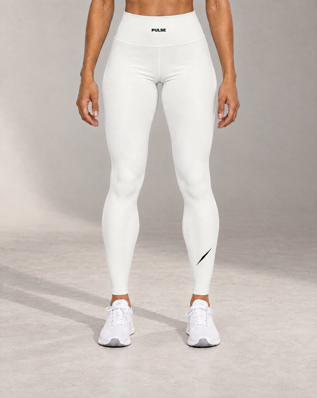 PULSE™ SPECTRE High Waist Leggings – Weiß