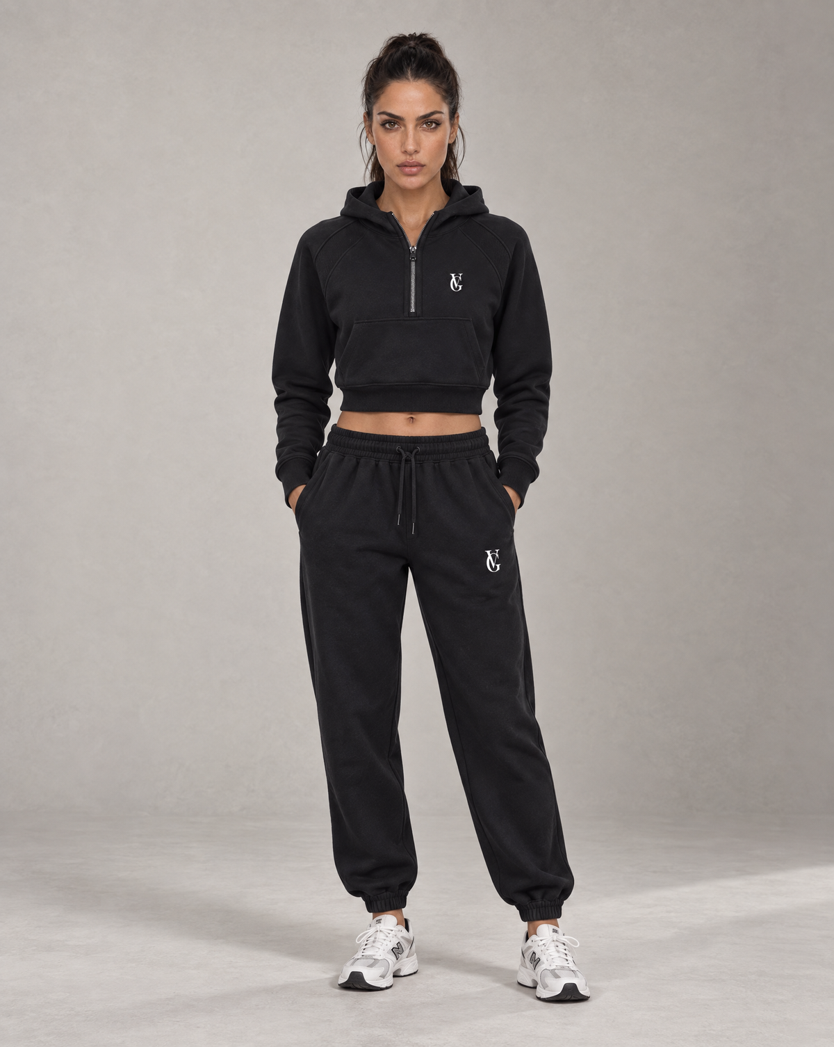 Golden Vein Cropped Half-Zip Hoodie – Black – Produktansicht 3