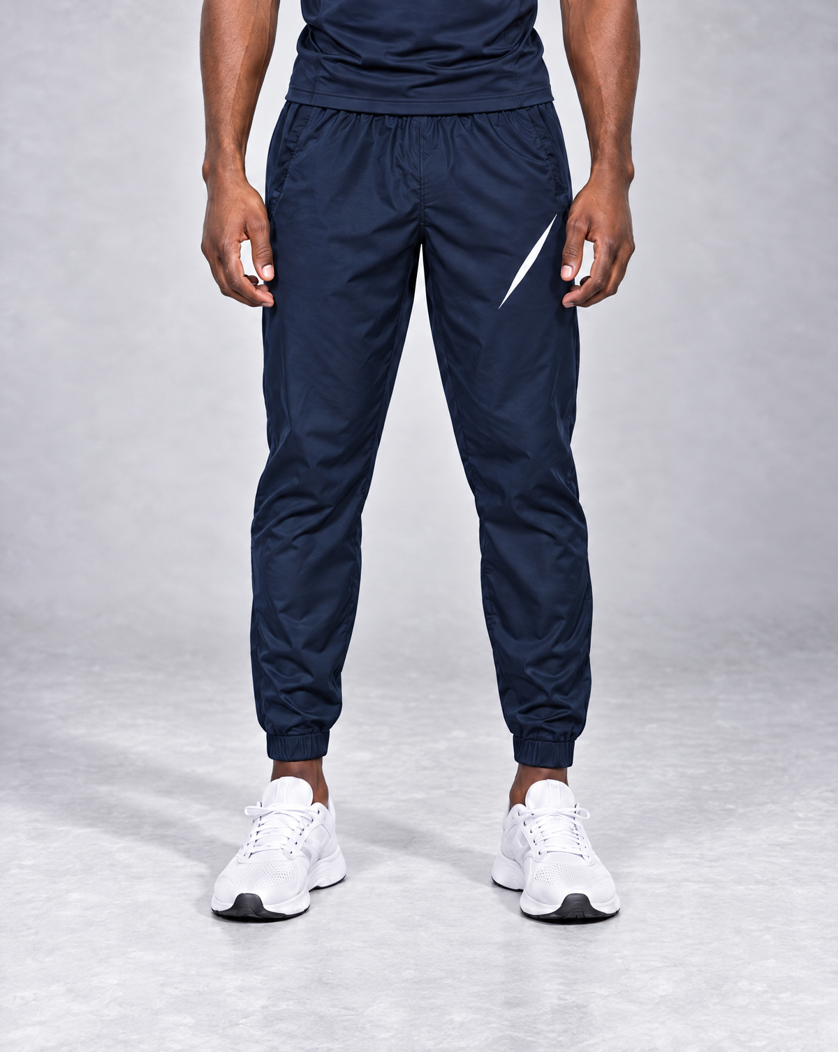 PULSE™ by Golden Vein Trainingshose in Navy – Produktansicht 1