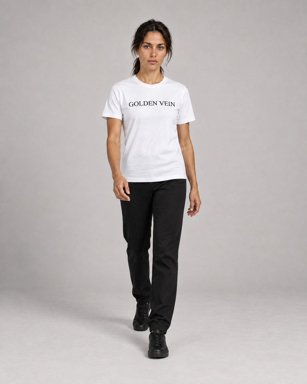 Golden Vein Basic Shirt Weiß – Damen Walking Ansicht