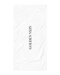Golden Vein Bath Towel in Weiß mit vertikalem Golden Vein Schriftzug, Produktansicht