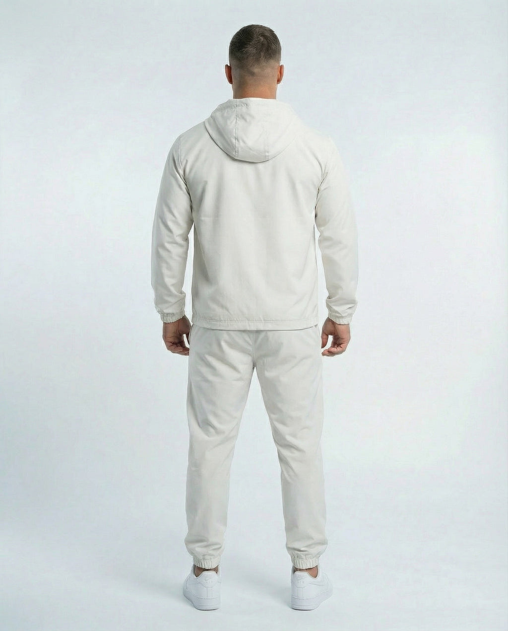 GV Windbreaker – Off-White