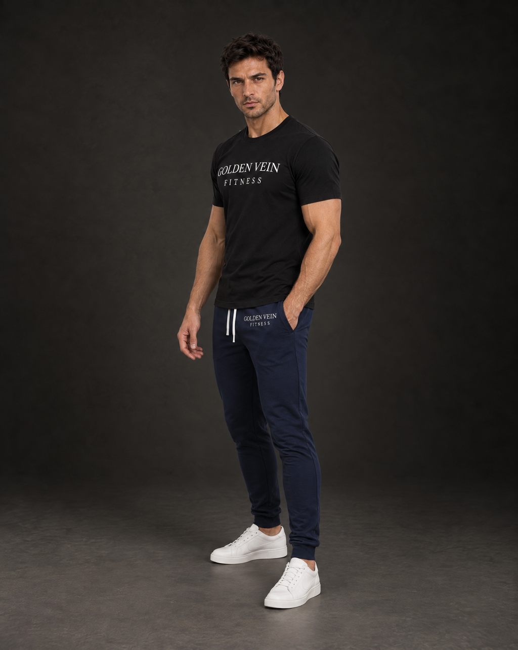 Fitness Shirt Schwarz – 3/4-Ansicht