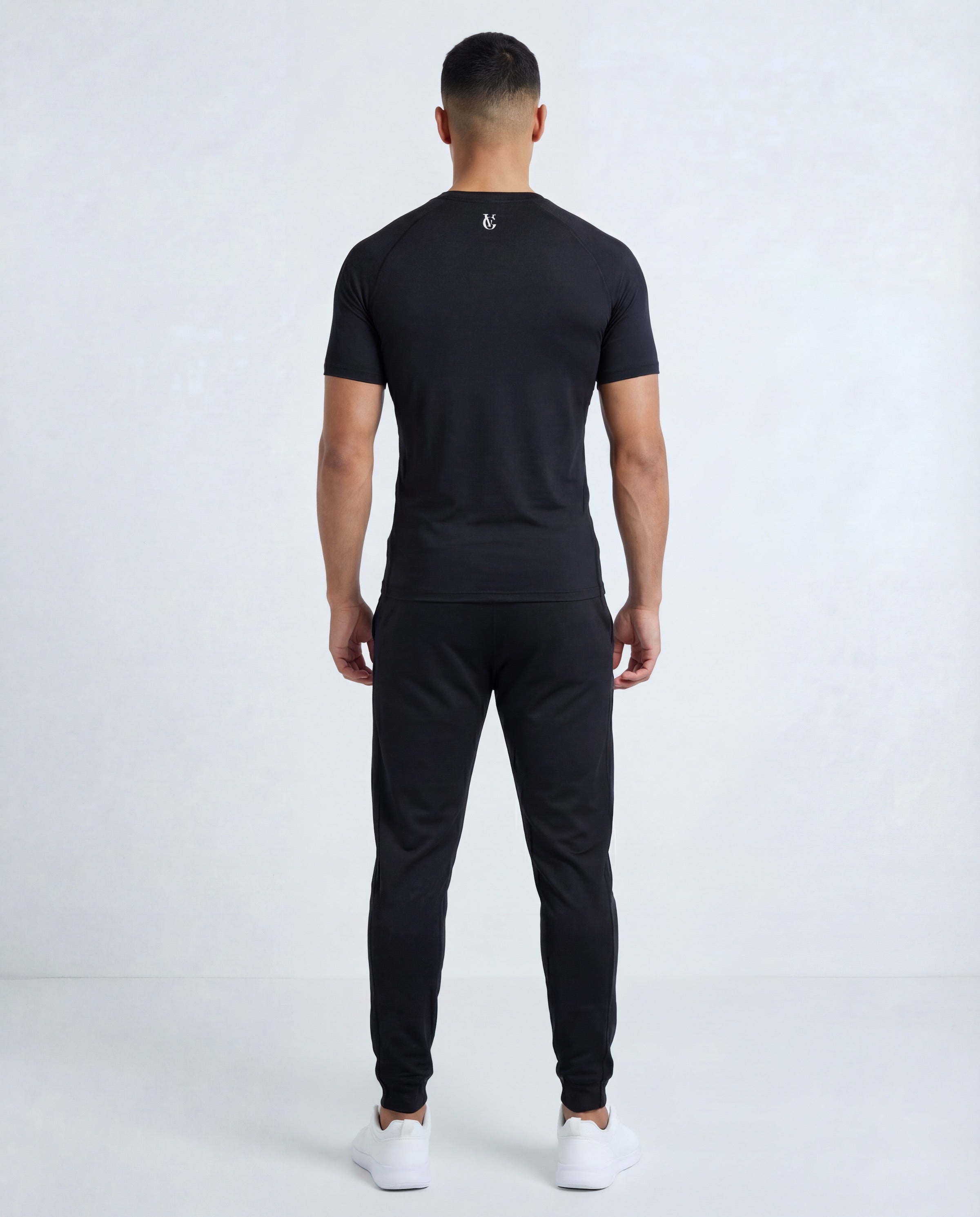 PULSE™ Compression Shirt – Schwarz