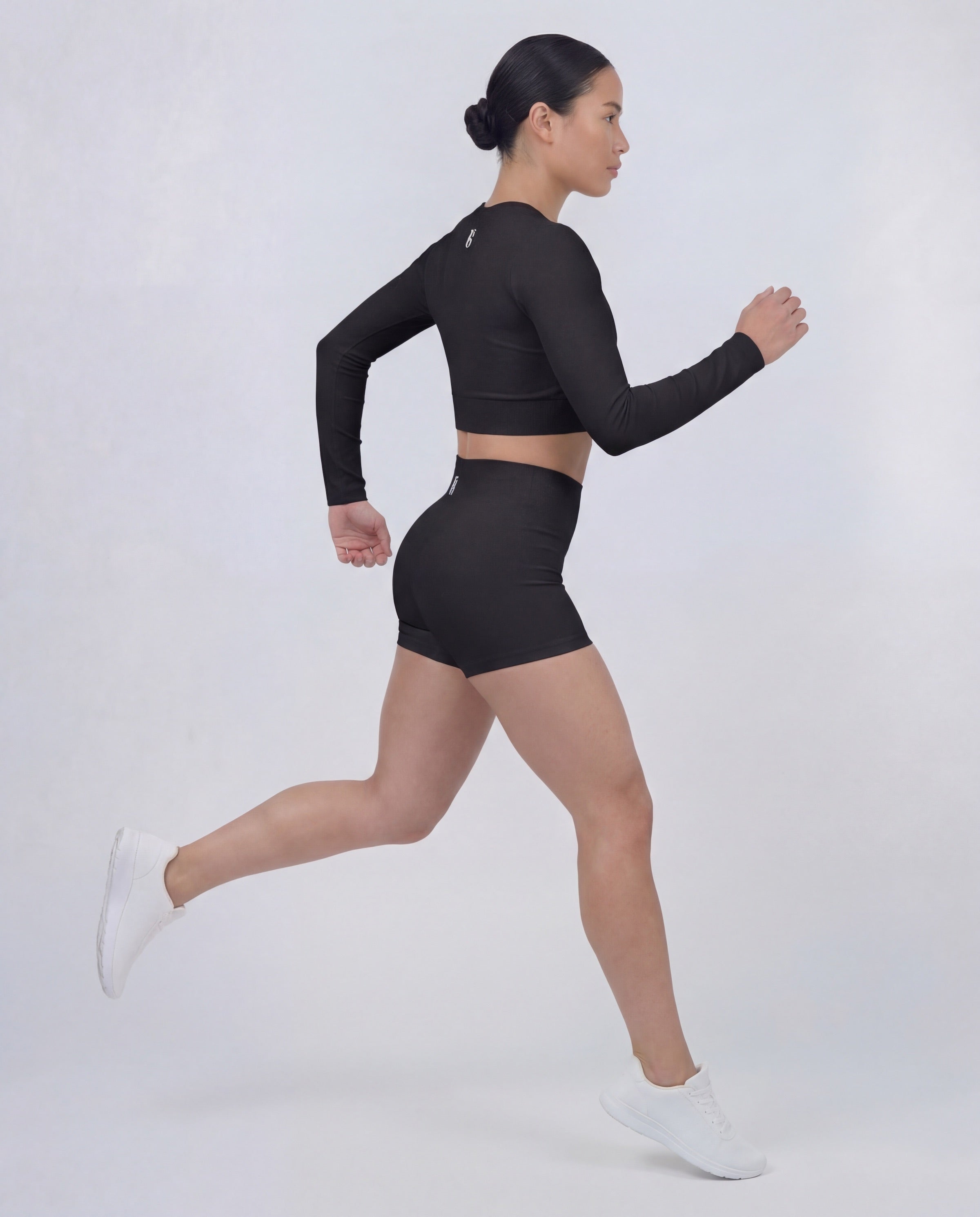 PULSE™ Cropped Longsleeve – Schwarz