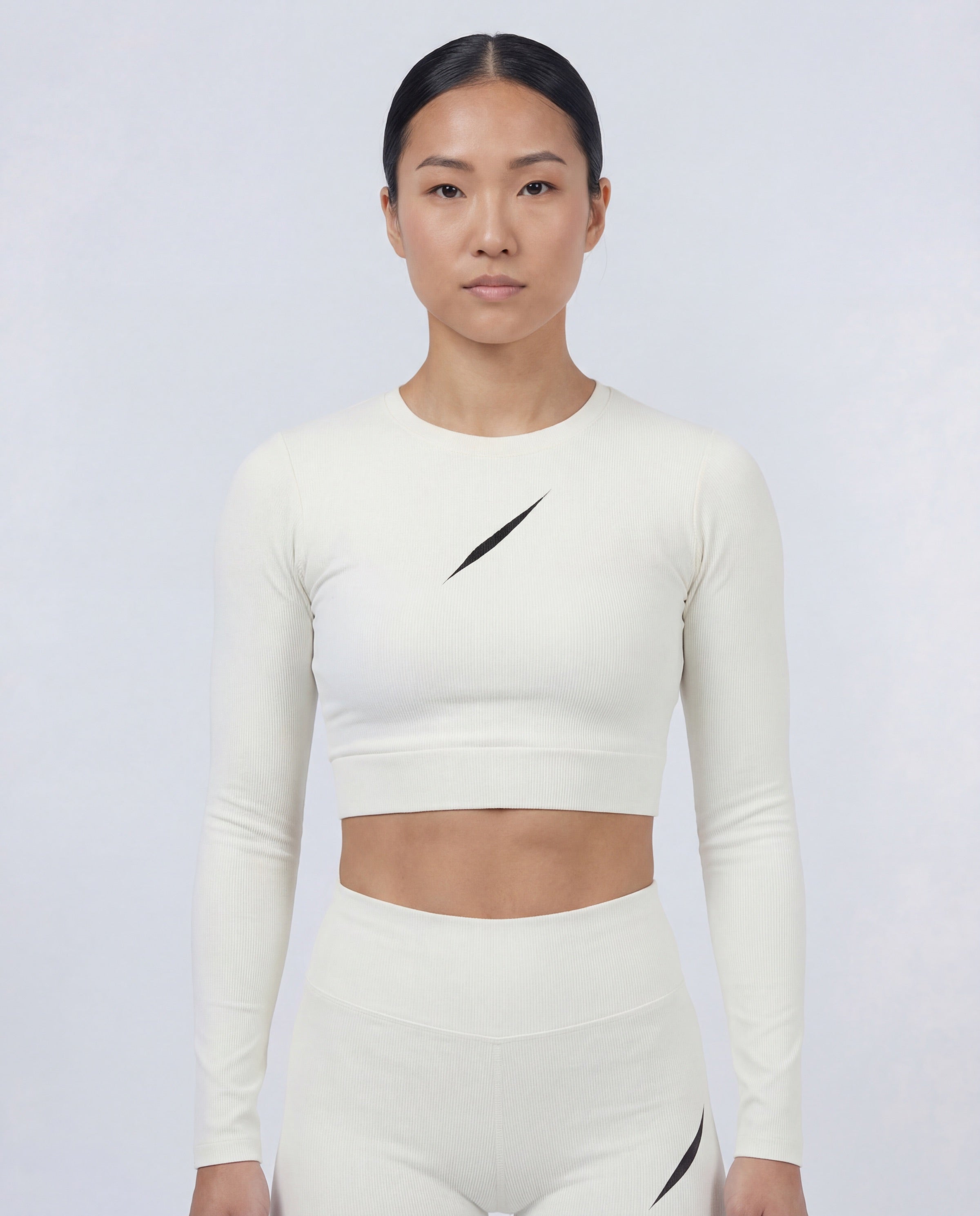 PULSE™ Cropped Longsleeve – Off-White