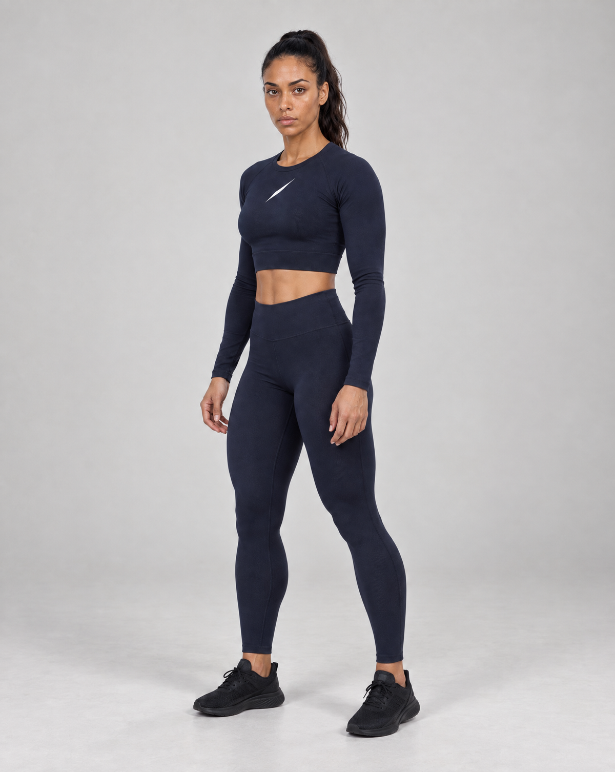 PULSE Cropped Longsleeve Navy – Damen 3/4