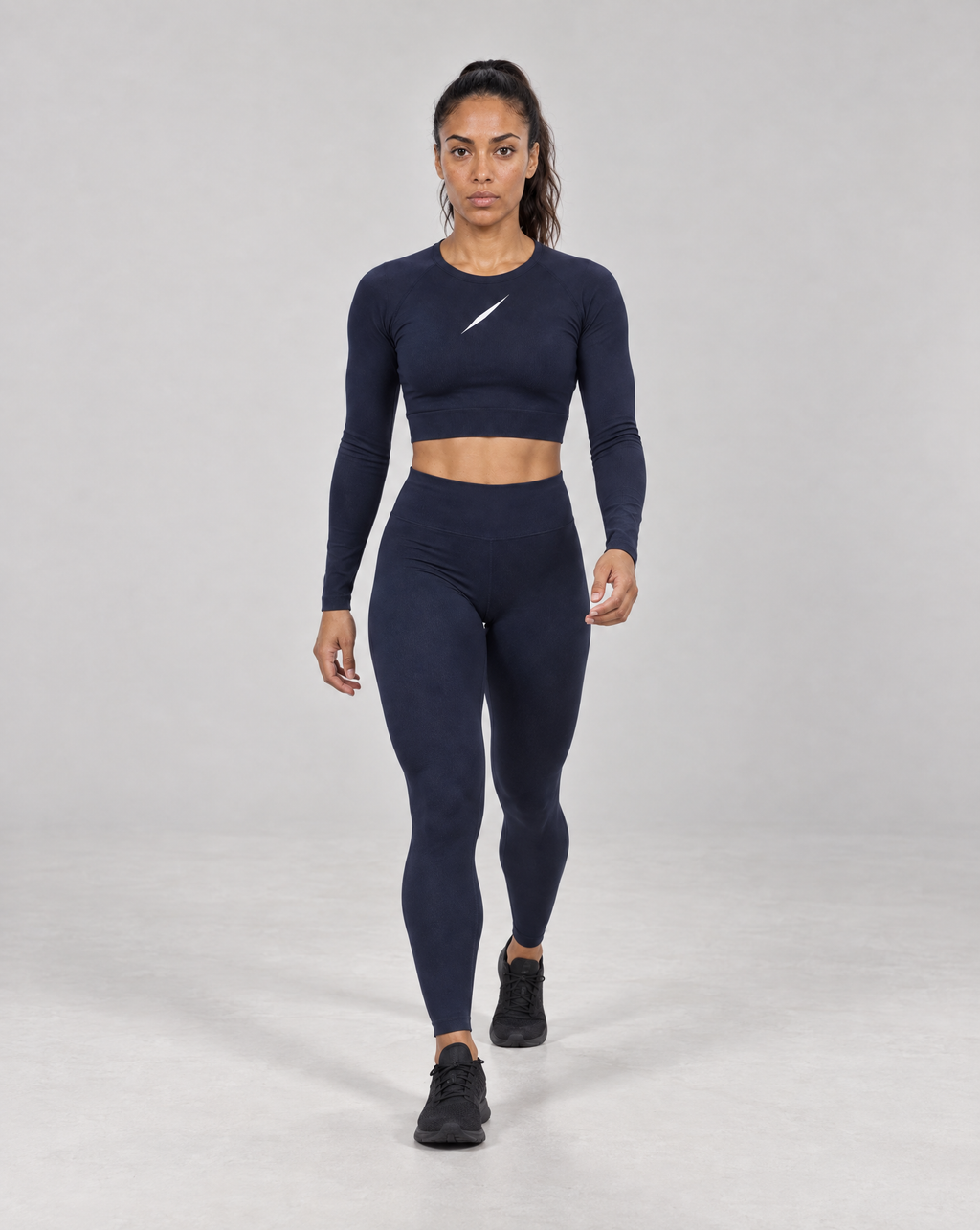 PULSE Cropped Longsleeve Navy – Damen Walking