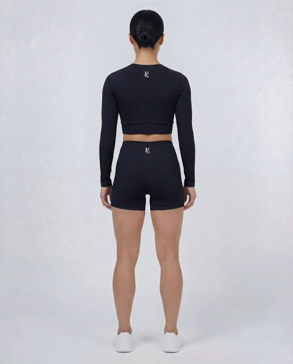 PULSE™ High Waist Shorts – Schwarz