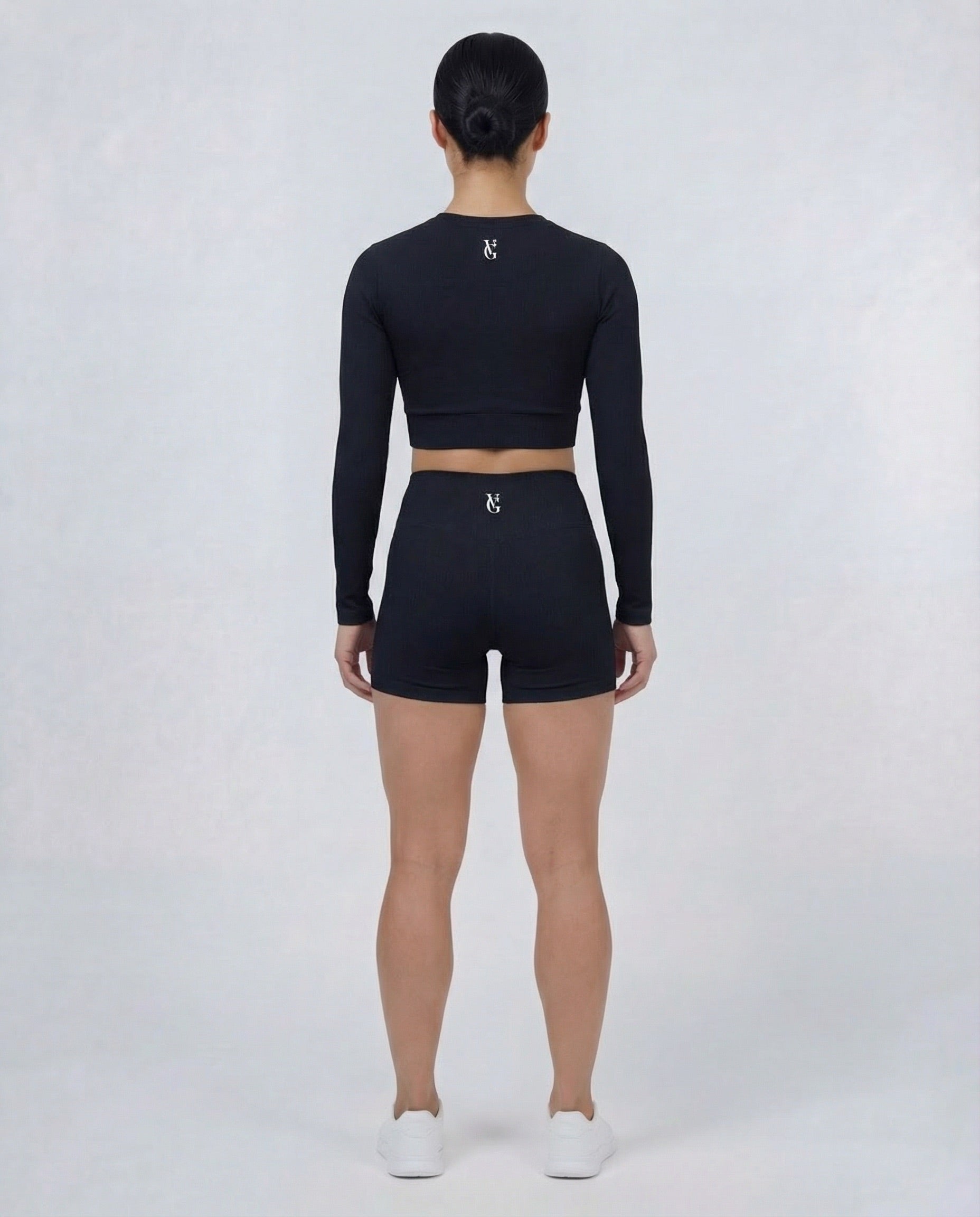 PULSE™ High Waist Shorts – Schwarz