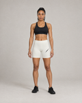 PULSE Training Shorts Off-White Damen – Frontansicht