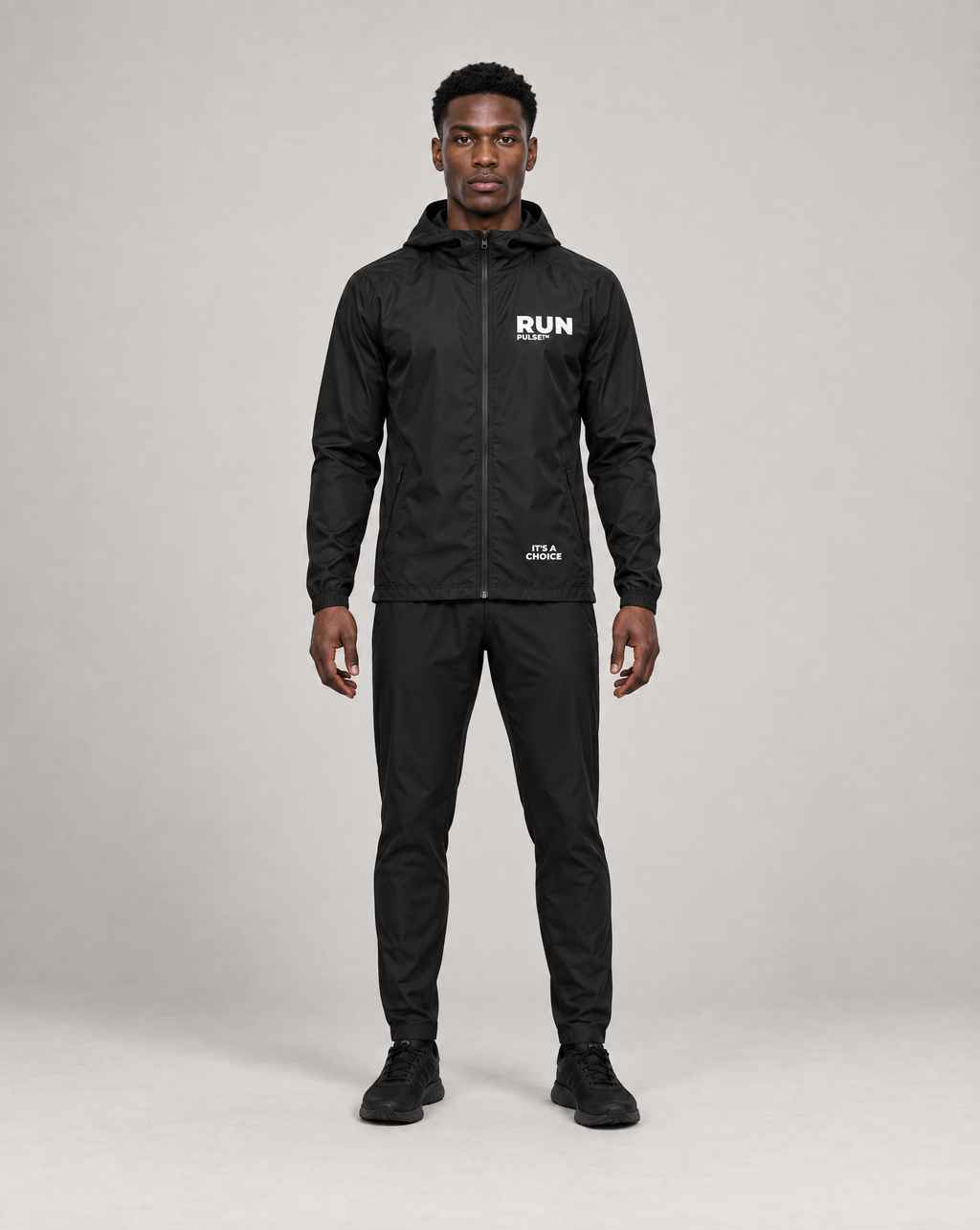 PULSE Run Windbreaker Black – Frontansicht