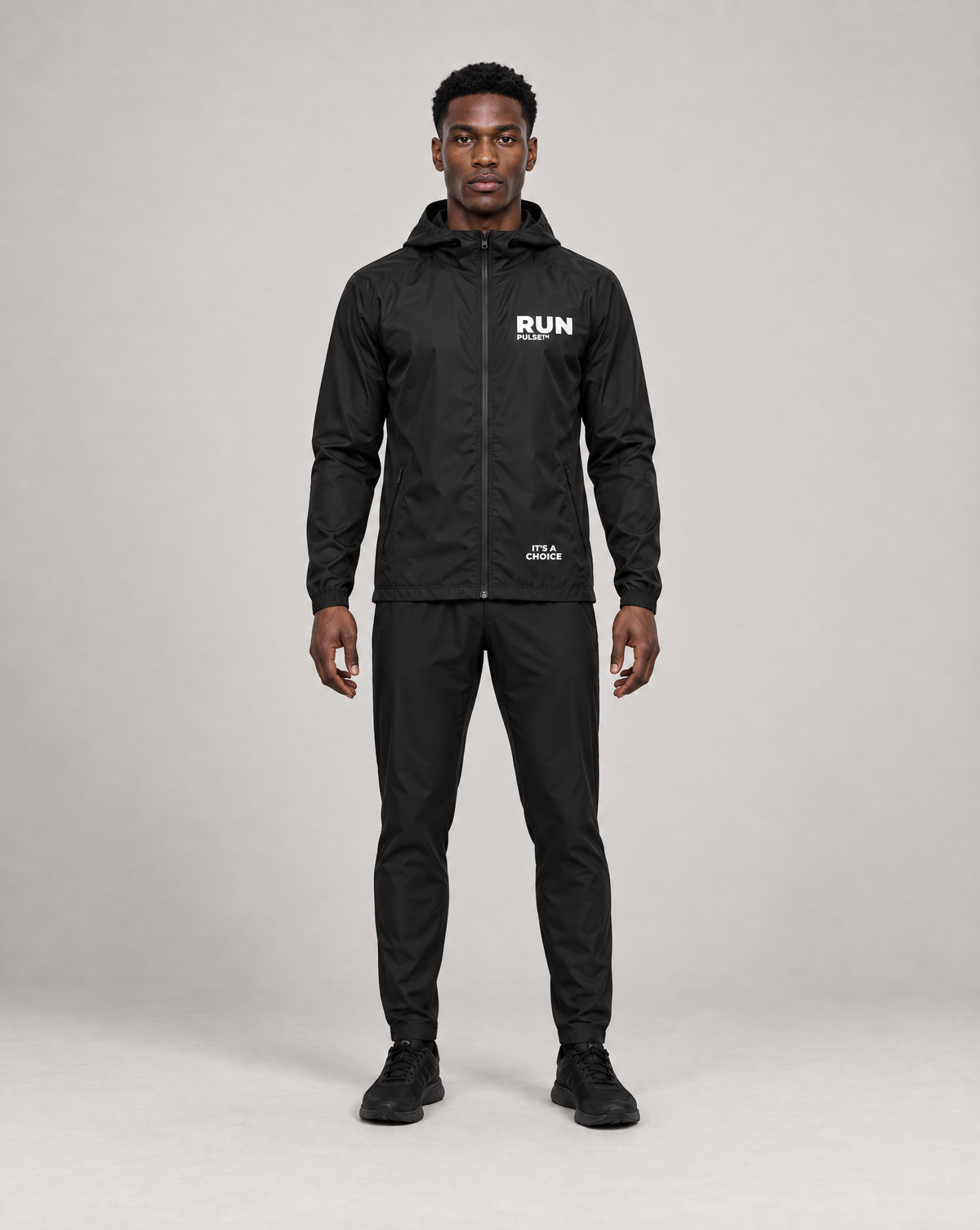 PULSE Run Windbreaker Black – Frontansicht